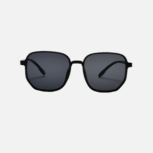 Black Aviators ✨NWT✨